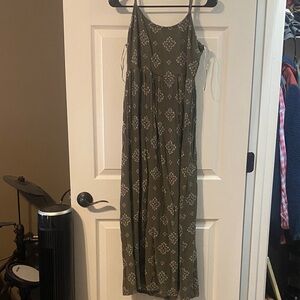 SO Olive Patterned Maxi Dress